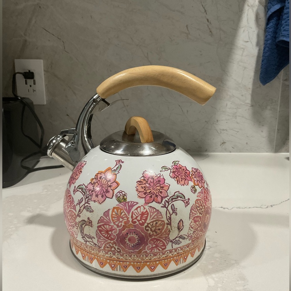 Anthropologie Luanne Tea Kettle